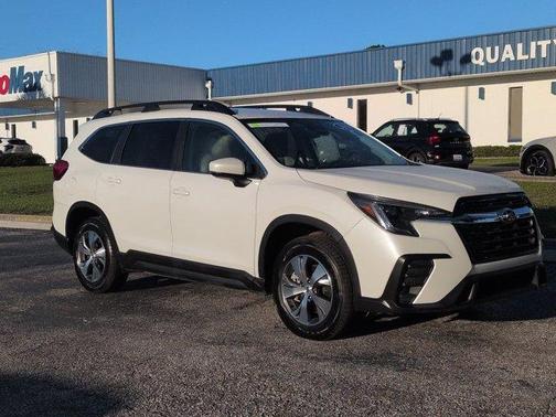 Crystal White Pearl 2025 Subaru Ascent Premium