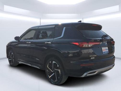Cosmic Blue Metallic 2023 Mitsubishi Outlander SE 2.5 S-AWC