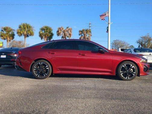 2022 Kia K5 GT-Line