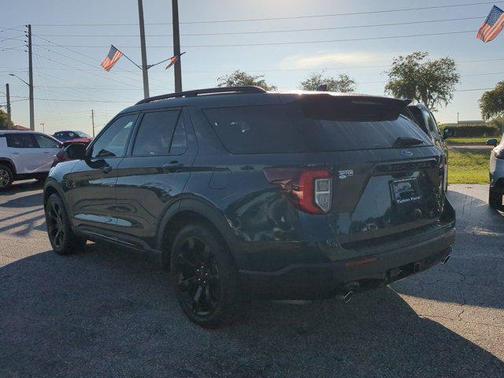 2023 Ford Explorer ST-Line