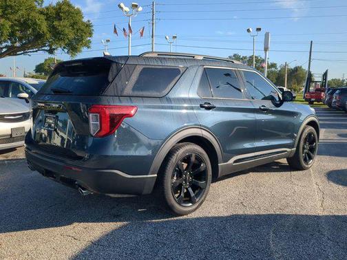 2023 Ford Explorer ST-Line