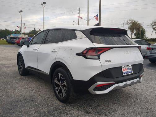 2025 Kia Sportage EX