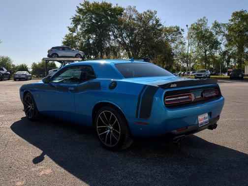 B5 Blue Pearlcoat 2016 Dodge Challenger R/T Scat Pack