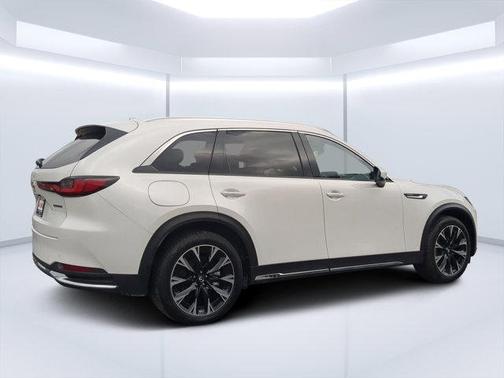 2024 Mazda CX-90 PHEV Premium