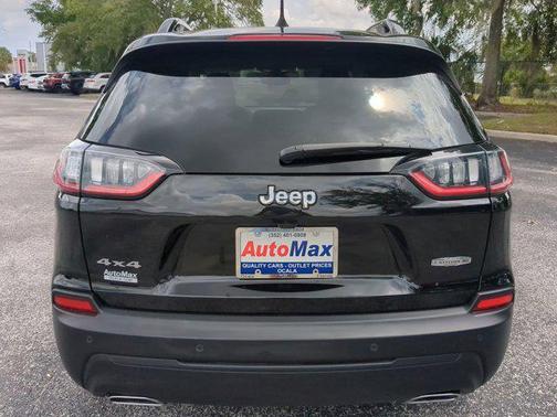 2022 Jeep Cherokee Latitude Lux
