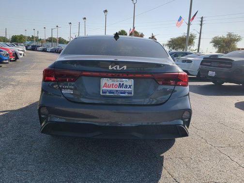 2024 Kia Forte LXS