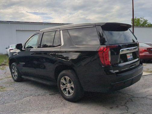 2022 GMC Yukon SLE