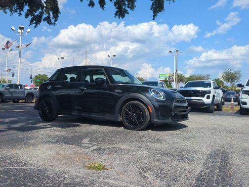 2024 MINI Hardtop Cooper S