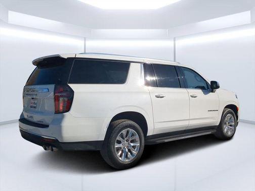 Summit White 2024 Chevrolet Suburban Premier