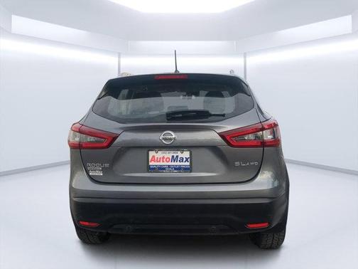 2020 Nissan Rogue Sport SL