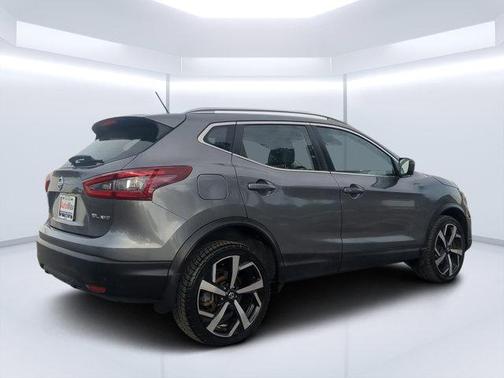 2020 Nissan Rogue Sport SL