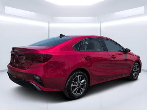 Currant Red 2024 Kia Forte LXS