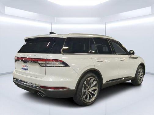 PRISTINE WHITE MET 3C 2025 Lincoln Aviator Reserve