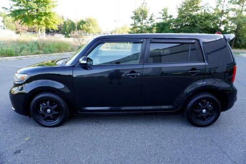 2008 Scion xB 