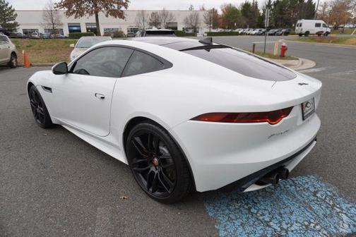 2015 Jaguar F-TYPE R