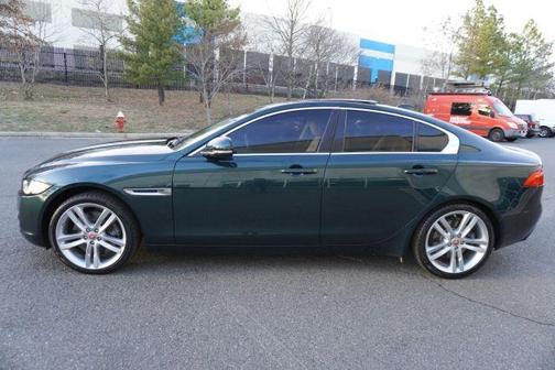 2017 Jaguar XE 35t Prestige