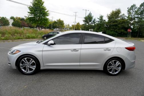 2017 Hyundai ELANTRA Limited