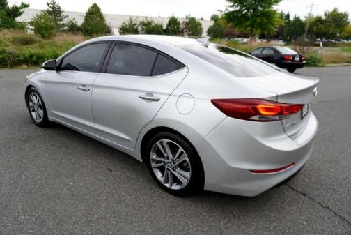 2017 Hyundai ELANTRA Limited