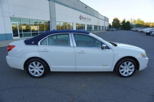2008 Lincoln MKZ Base
