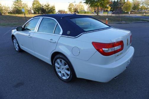 2008 Lincoln MKZ Base