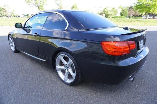 Black 2011 BMW 335 i