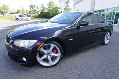 Black 2011 BMW 335 i