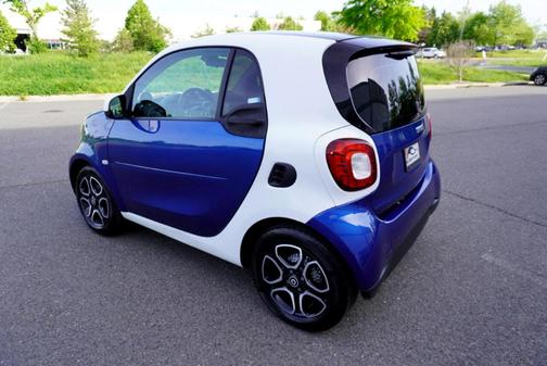 2017 smart ForTwo Passion