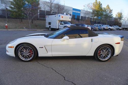 2006 Chevrolet Corvette Base