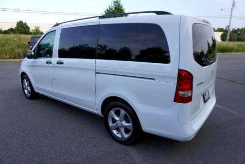 2016 Mercedes-Benz Metris Base