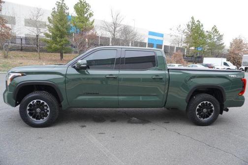 2022 Toyota Tundra SR5