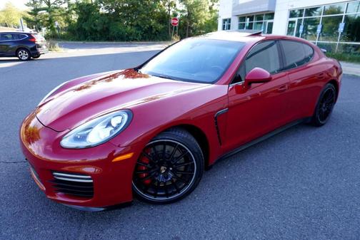 2014 Porsche Panamera GTS