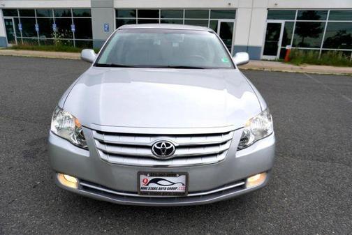 2005 Toyota Avalon XL