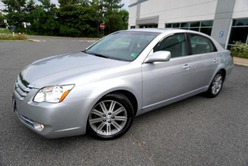 2005 Toyota Avalon XL