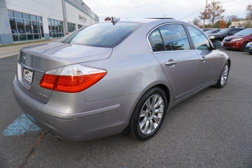 2009 Hyundai Genesis 3.8