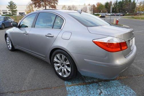 2009 Hyundai Genesis 3.8
