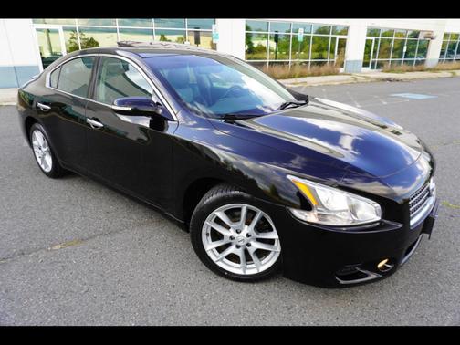 2010 Nissan Maxima SV