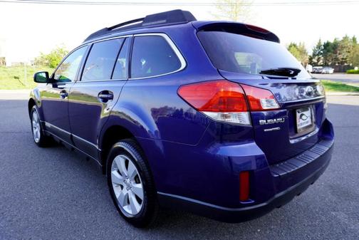 2011 Subaru Outback 2.5i Premium