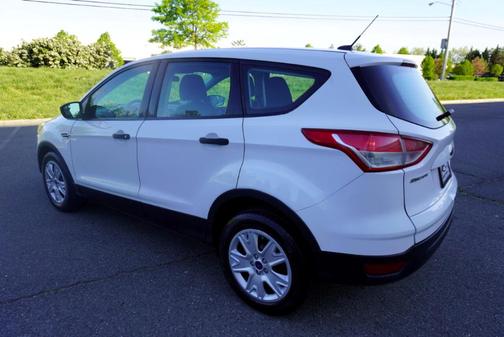 2016 Ford Escape S