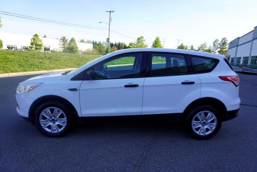 2016 Ford Escape S