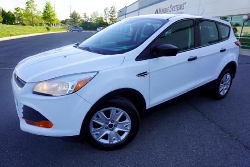 2016 Ford Escape S