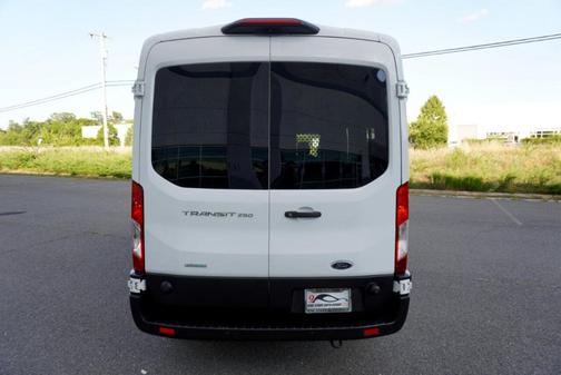 2019 Ford Transit-250 148 WB Medium Roof Cargo