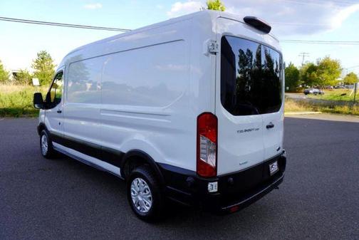 2019 Ford Transit-250 148 WB Medium Roof Cargo