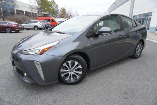2019 Toyota Prius LE