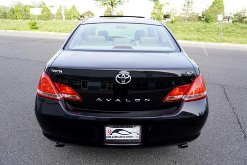 2007 Toyota Avalon XLS