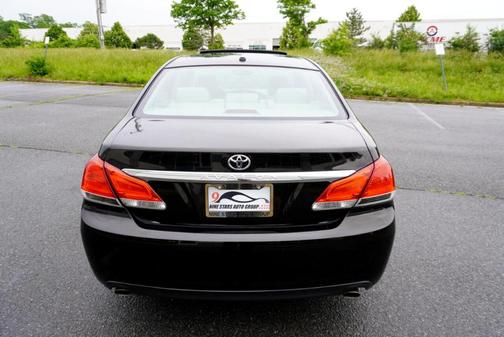 2011 Toyota Avalon Limited