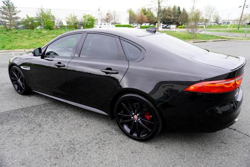 2016 Jaguar XF S