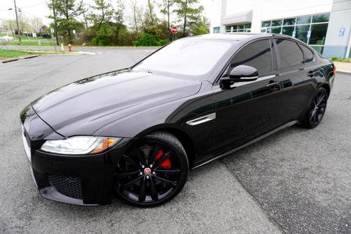 2016 Jaguar XF S