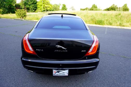 2016 Jaguar XJ XJL Portfolio