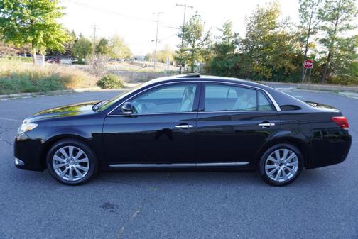 2011 Toyota Avalon Base