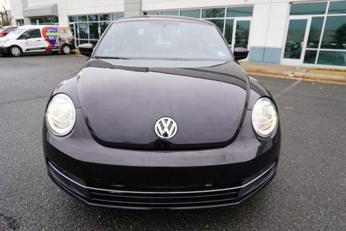 2016 Volkswagen Beetle 1.8T Wolfsburg Edition w/PZEV